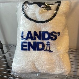 Land’s End Sherpa Sweatshirt Cozy Ivory Navy Trim Size Small Long Sleeve  NWT